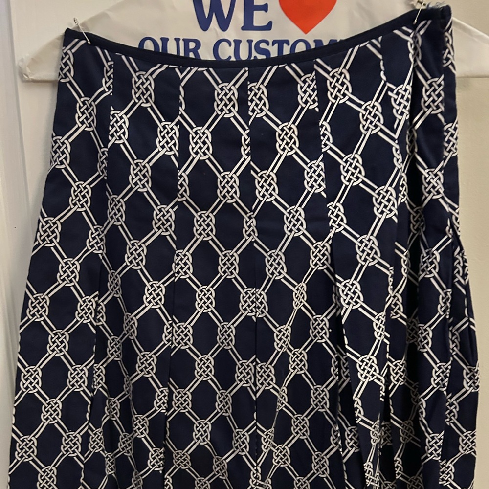 Jones of New York Navy Blue Pleated Skirt 4p